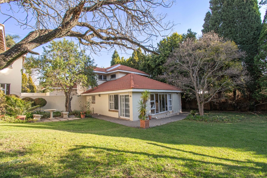 5 Bedroom Property for Sale in Houghton Estate Gauteng