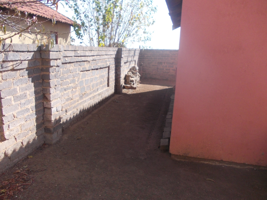 4 Bedroom Property for Sale in Golden Gardens Gauteng