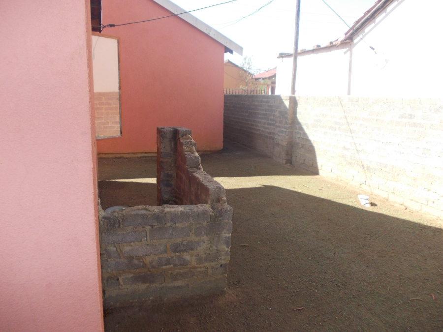4 Bedroom Property for Sale in Golden Gardens Gauteng
