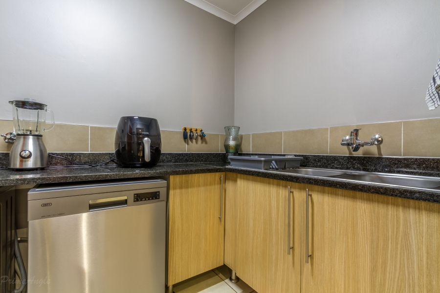 2 Bedroom Property for Sale in Equestria Gauteng
