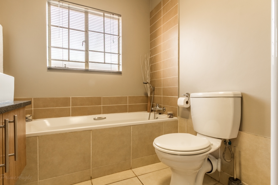2 Bedroom Property for Sale in Equestria Gauteng