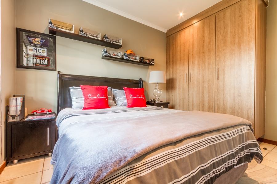 2 Bedroom Property for Sale in Equestria Gauteng