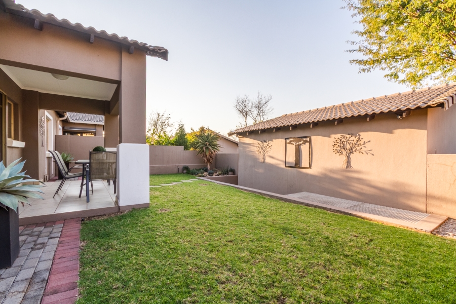 2 Bedroom Property for Sale in Equestria Gauteng