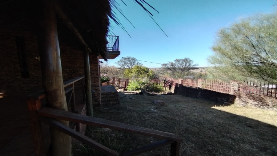 3 Bedroom Property for Sale in Vaaloewer Gauteng