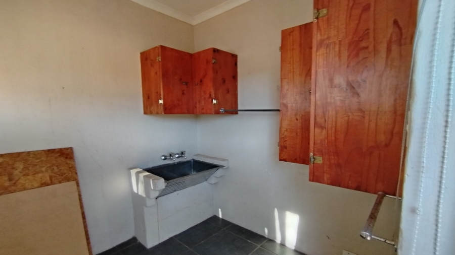 3 Bedroom Property for Sale in Vaaloewer Gauteng