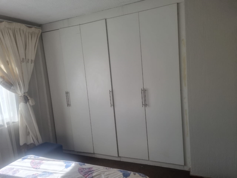 2 Bedroom Property for Sale in Weltevreden Park Gauteng