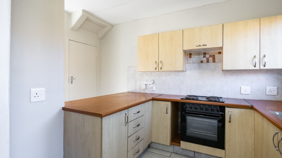 2 Bedroom Property for Sale in Sinoville Gauteng