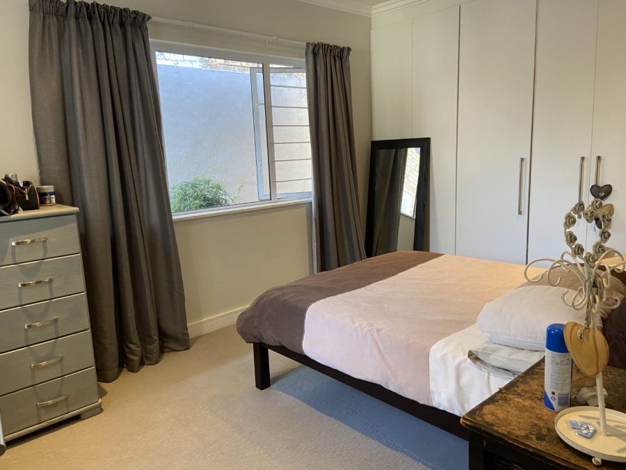 To Let 3 Bedroom Property for Rent in Linden Gauteng