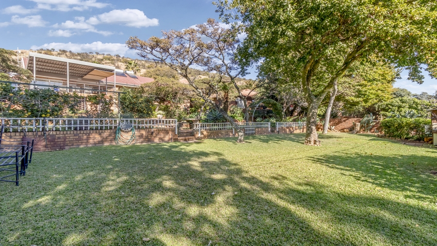 4 Bedroom Property for Sale in Florauna Gauteng