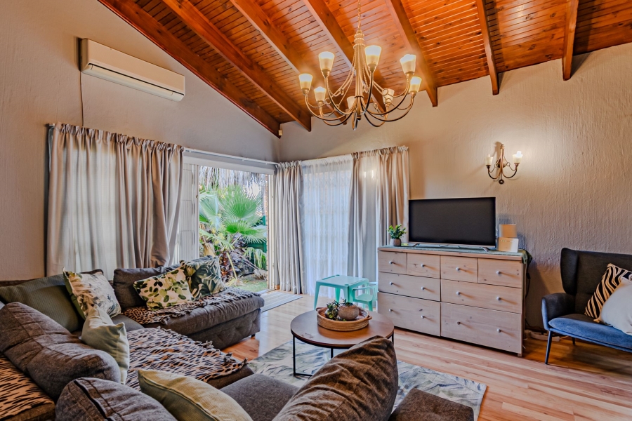 3 Bedroom Property for Sale in Garsfontein Gauteng