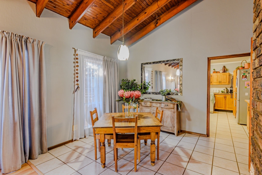 3 Bedroom Property for Sale in Garsfontein Gauteng