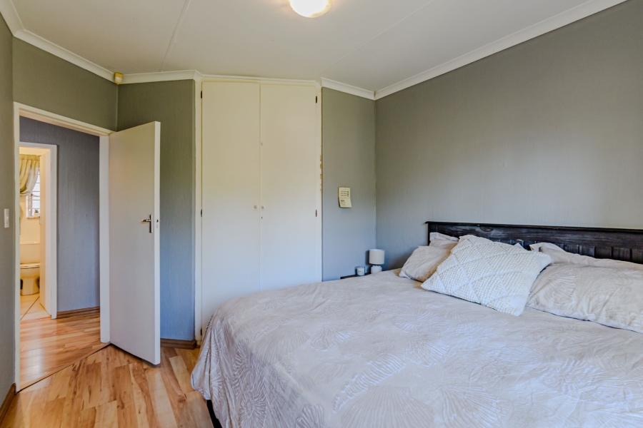 3 Bedroom Property for Sale in Garsfontein Gauteng