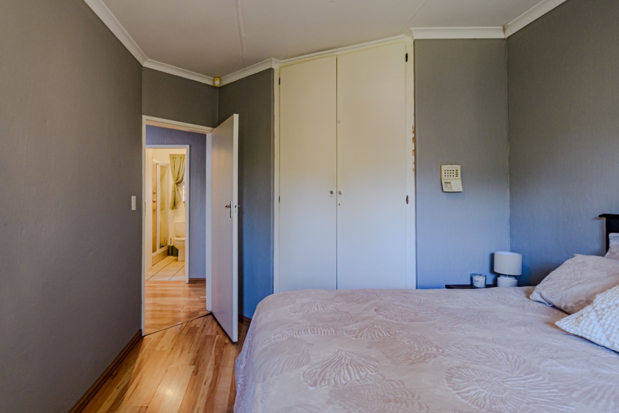 3 Bedroom Property for Sale in Garsfontein Gauteng
