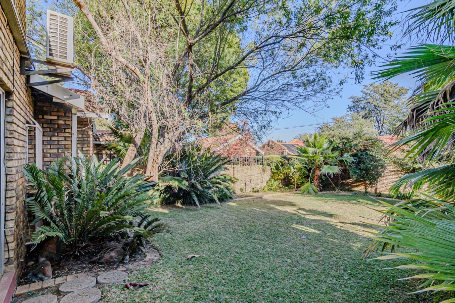 3 Bedroom Property for Sale in Garsfontein Gauteng