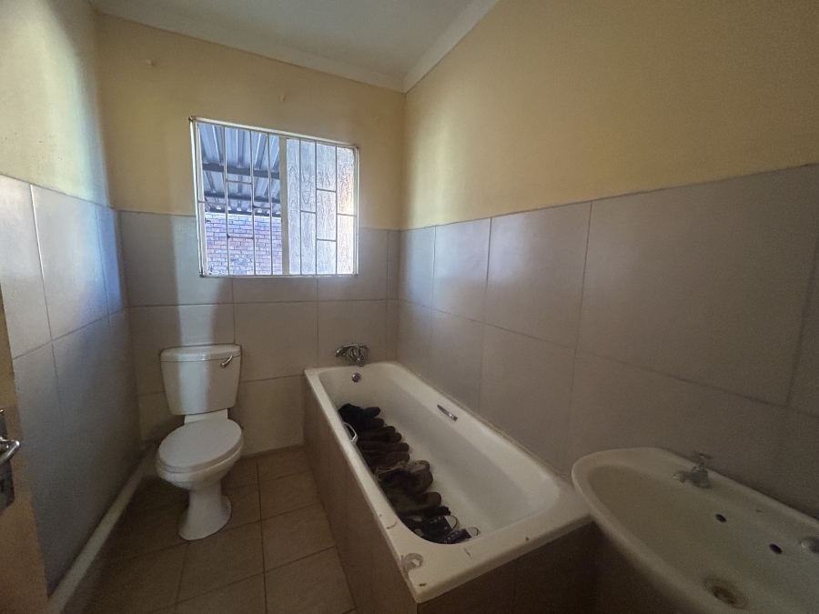 To Let 3 Bedroom Property for Rent in The Orchards Gauteng