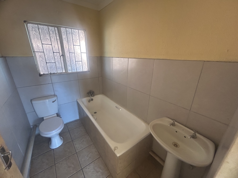 To Let 3 Bedroom Property for Rent in The Orchards Gauteng