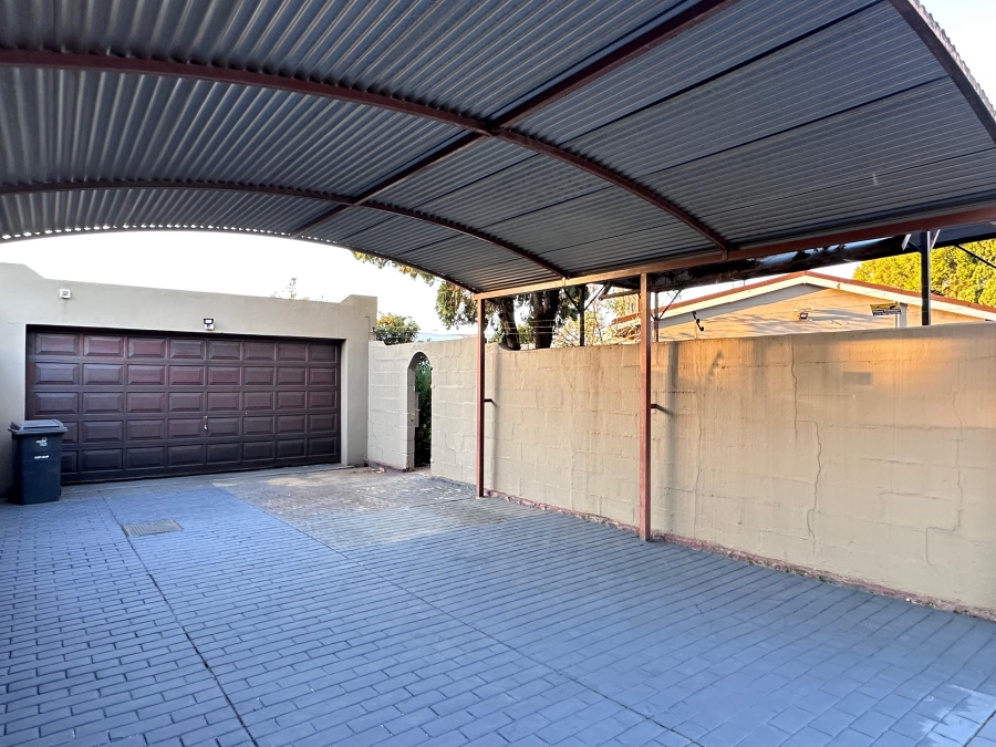3 Bedroom Property for Sale in Rietfontein Gauteng