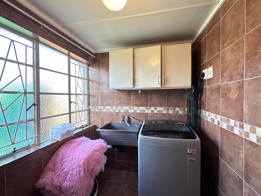 3 Bedroom Property for Sale in Rietfontein Gauteng