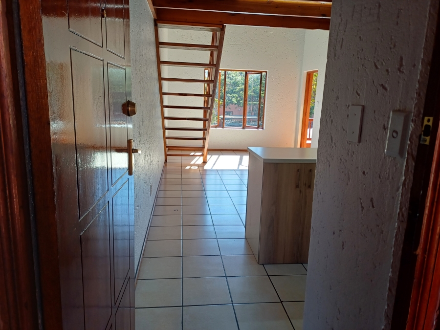 1 Bedroom Property for Sale in Sunninghill Gauteng