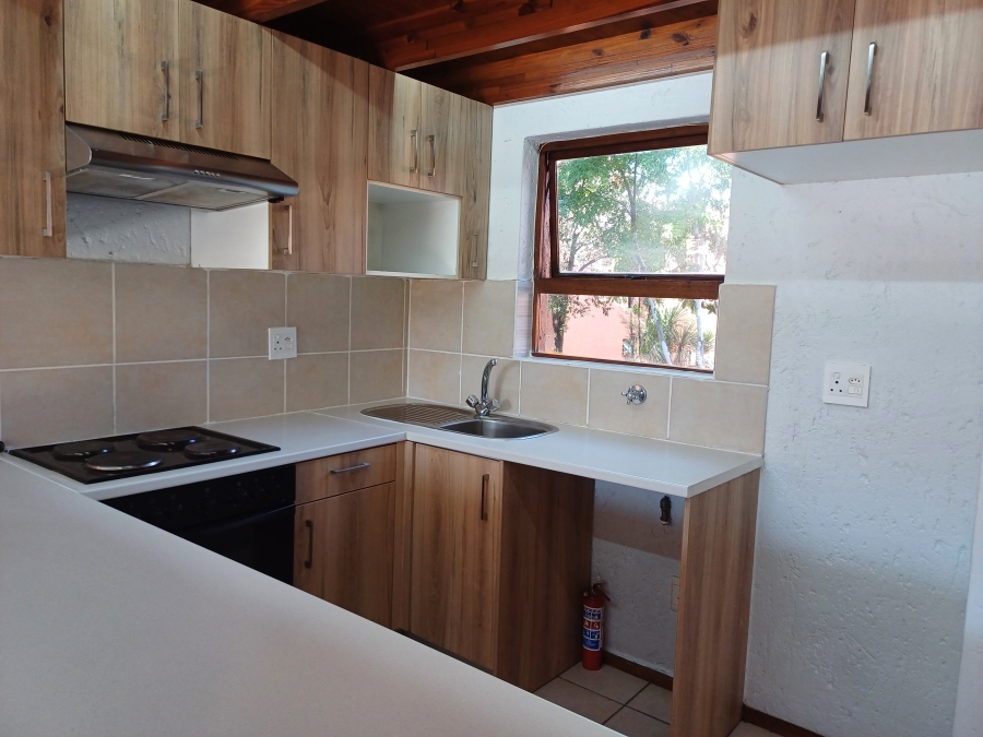 1 Bedroom Property for Sale in Sunninghill Gauteng