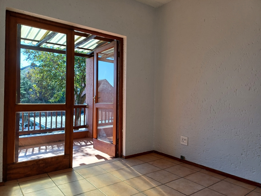 1 Bedroom Property for Sale in Sunninghill Gauteng