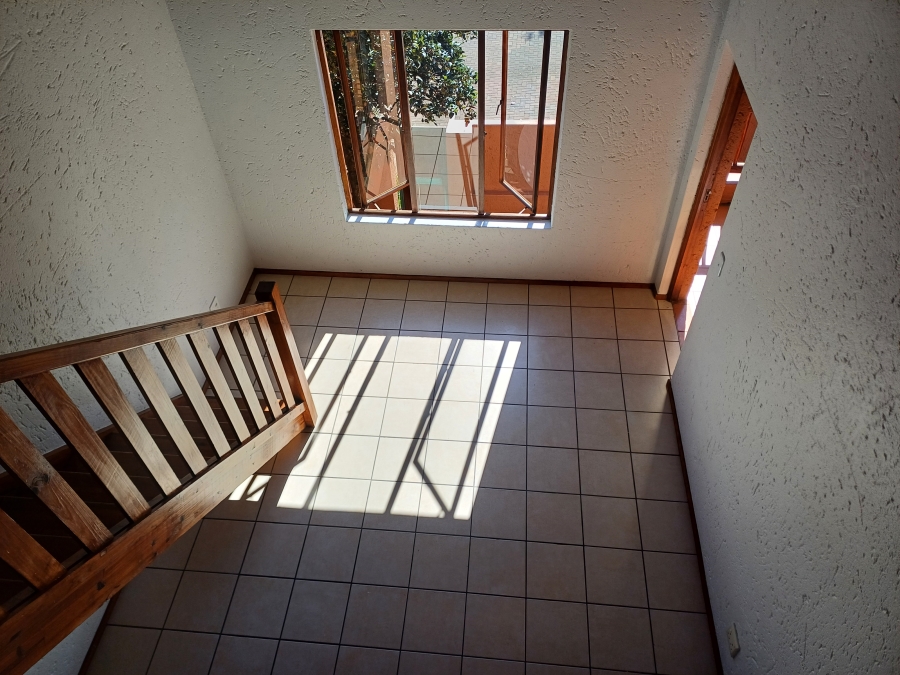 1 Bedroom Property for Sale in Sunninghill Gauteng