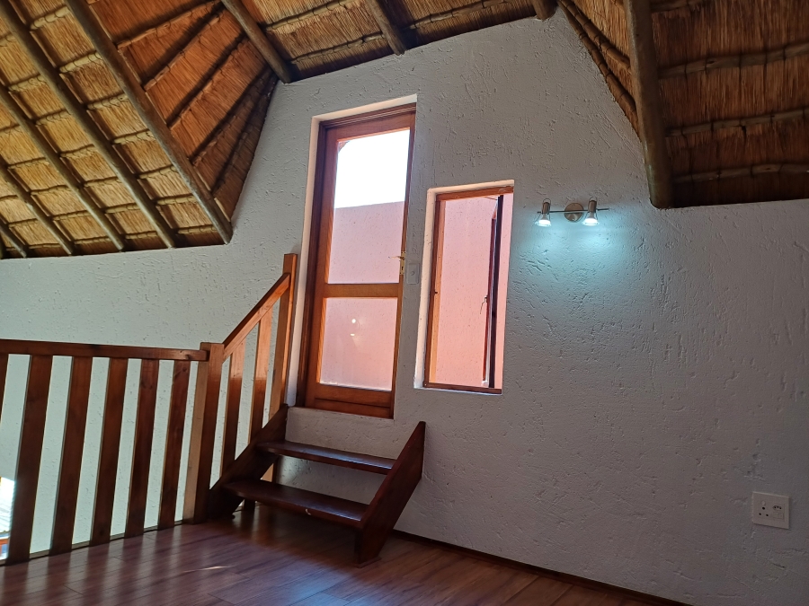 1 Bedroom Property for Sale in Sunninghill Gauteng