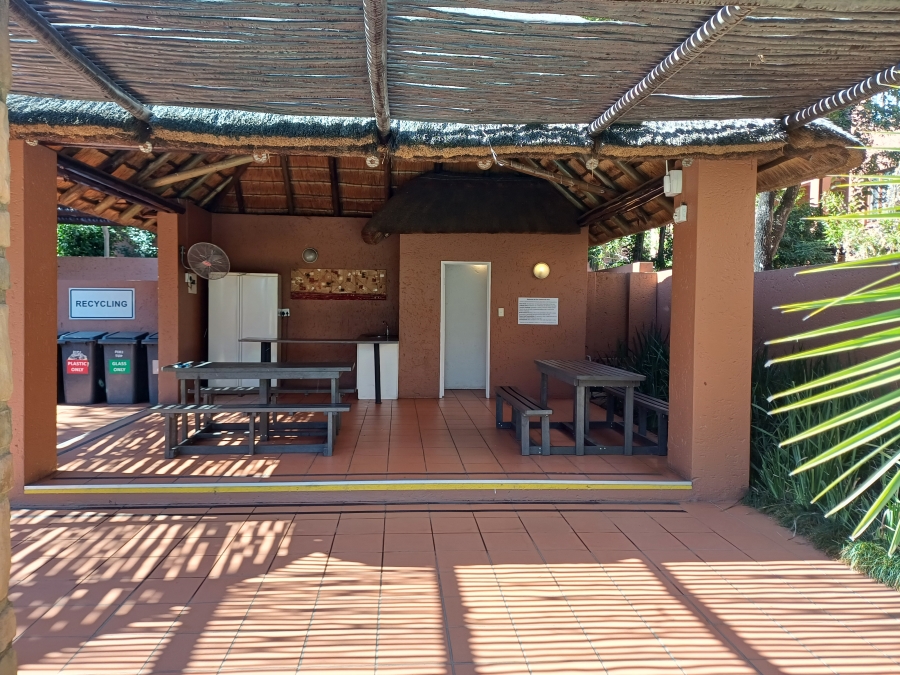 1 Bedroom Property for Sale in Sunninghill Gauteng