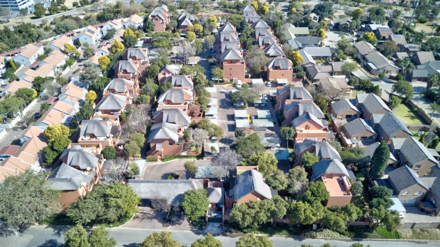 1 Bedroom Property for Sale in Sunninghill Gauteng