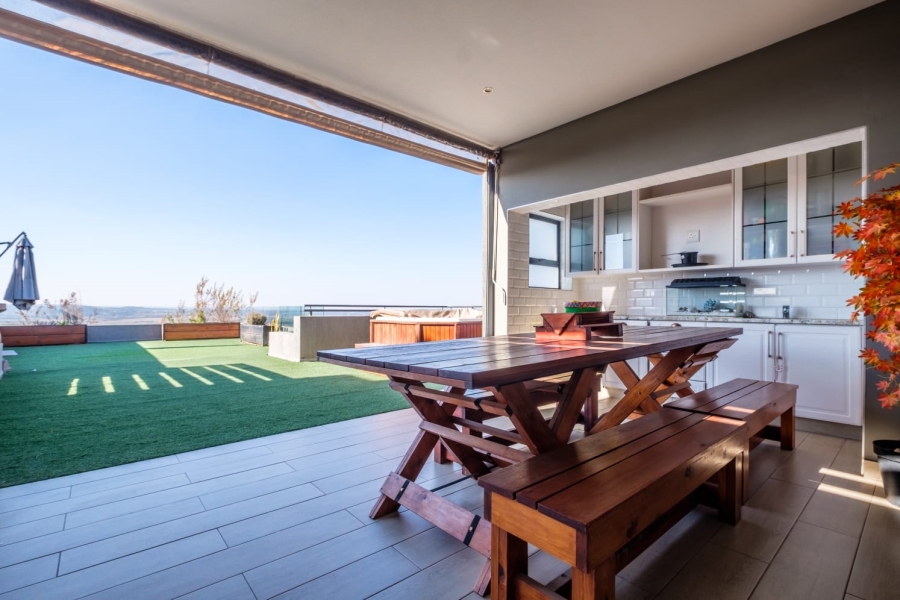 To Let 5 Bedroom Property for Rent in Eye of Africa Gauteng