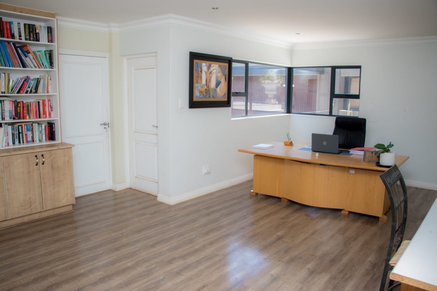 To Let 5 Bedroom Property for Rent in Eye of Africa Gauteng