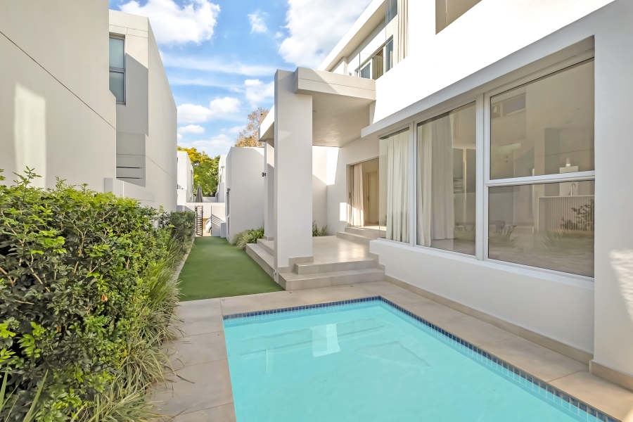 To Let 3 Bedroom Property for Rent in Bryanston West Gauteng
