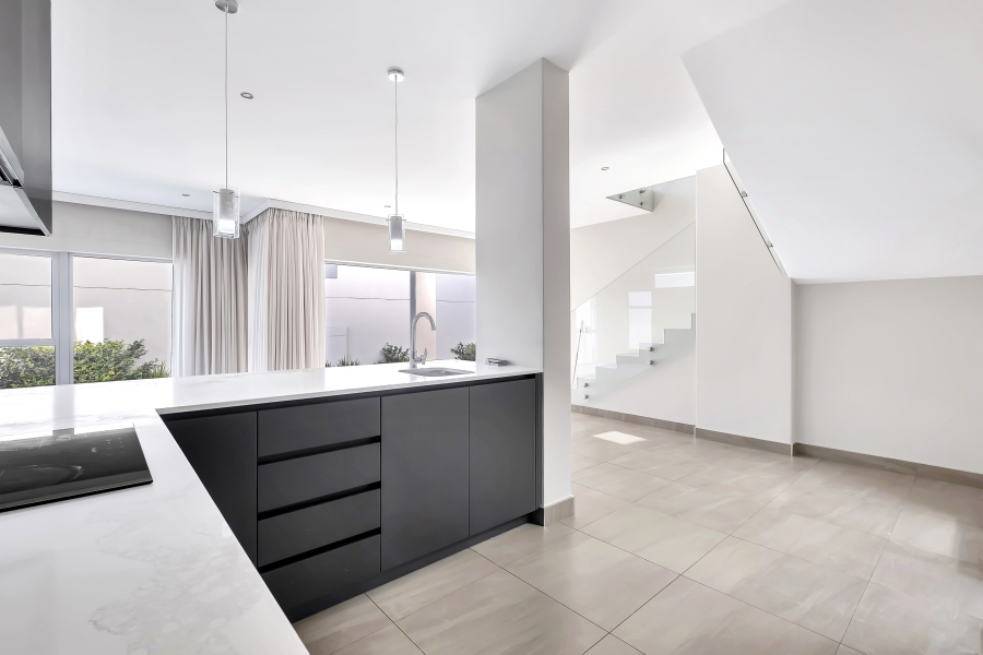 To Let 3 Bedroom Property for Rent in Bryanston West Gauteng