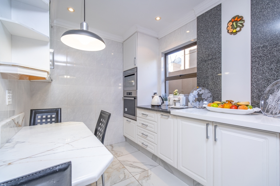 3 Bedroom Property for Sale in River Club Gauteng