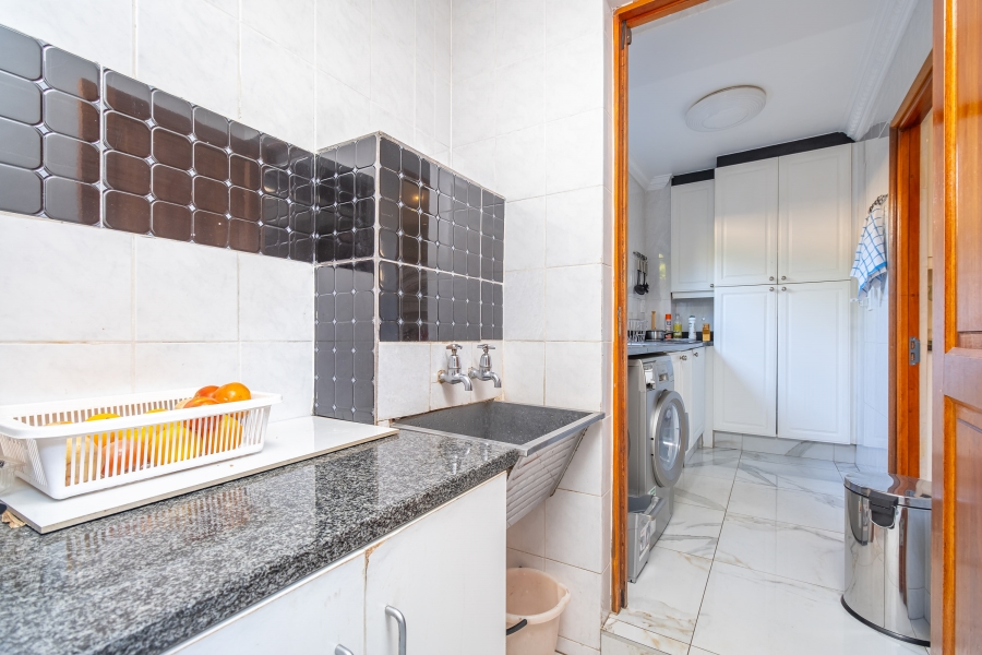 3 Bedroom Property for Sale in River Club Gauteng