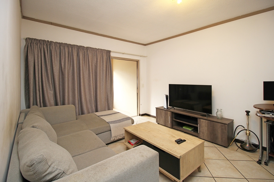 2 Bedroom Property for Sale in Lonehill Gauteng