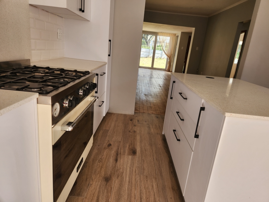 To Let 3 Bedroom Property for Rent in Thornhill Estate Gauteng