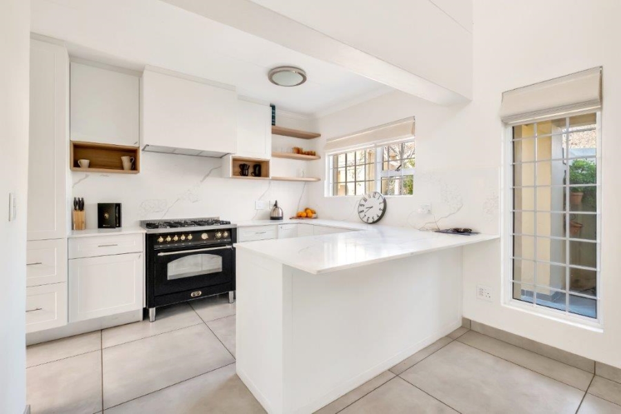 3 Bedroom Property for Sale in Bryanston Gauteng