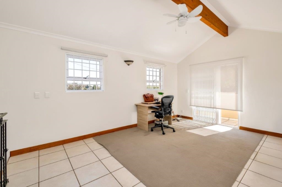 3 Bedroom Property for Sale in Bryanston Gauteng
