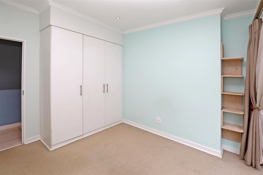 To Let 3 Bedroom Property for Rent in Craighall Park Gauteng