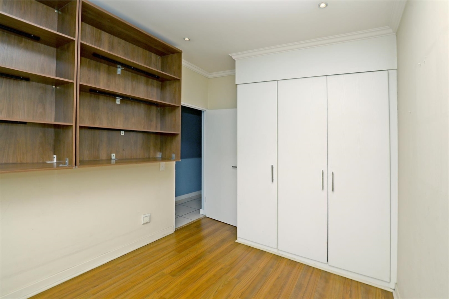 To Let 3 Bedroom Property for Rent in Craighall Park Gauteng