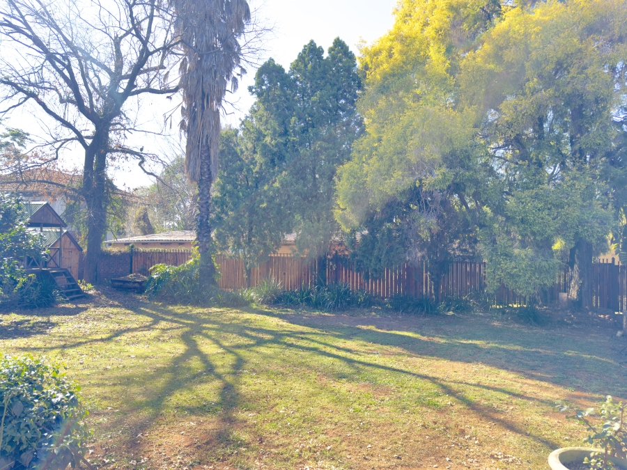 5 Bedroom Property for Sale in Die Wilgers Gauteng