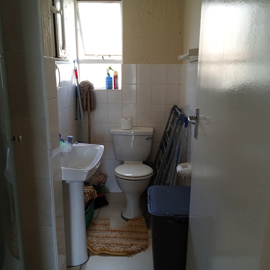 3 Bedroom Property for Sale in Breaunanda Gauteng