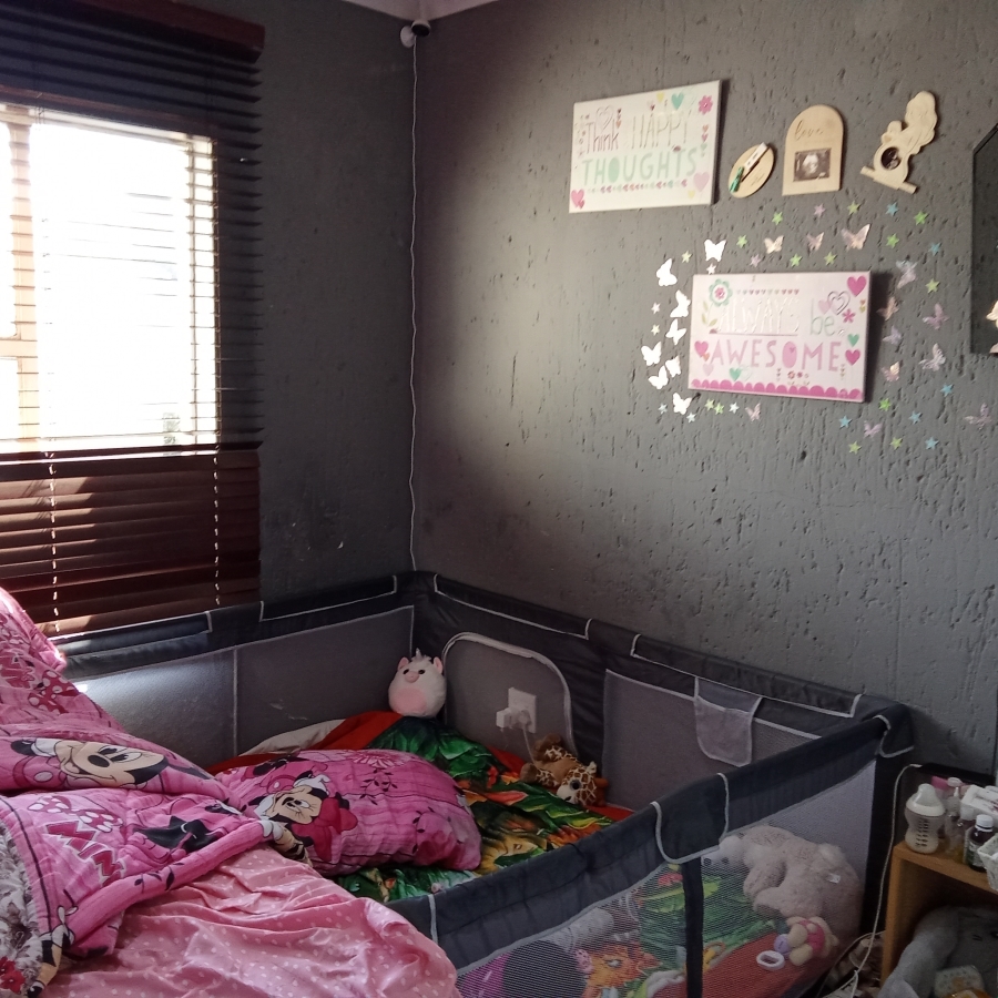 3 Bedroom Property for Sale in Breaunanda Gauteng
