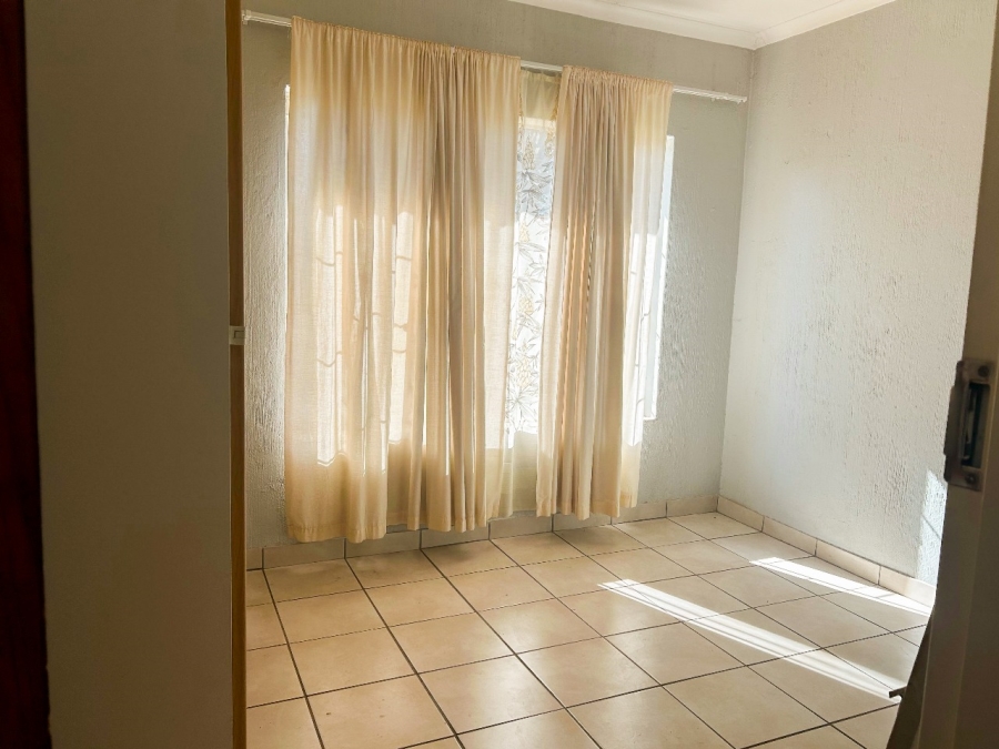 3 Bedroom Property for Sale in Pretoria North Gauteng