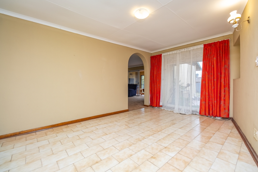 4 Bedroom Property for Sale in Horison Gauteng