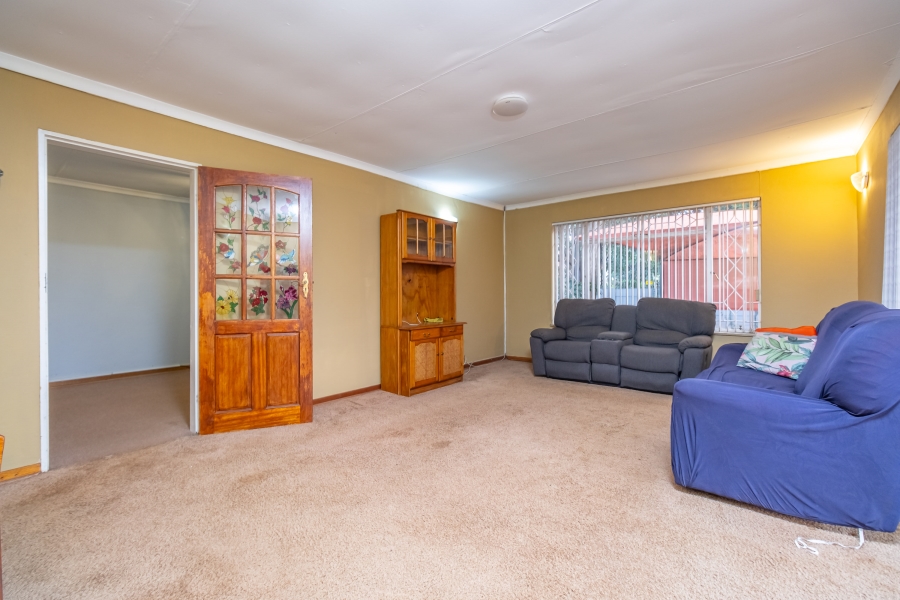 4 Bedroom Property for Sale in Horison Gauteng