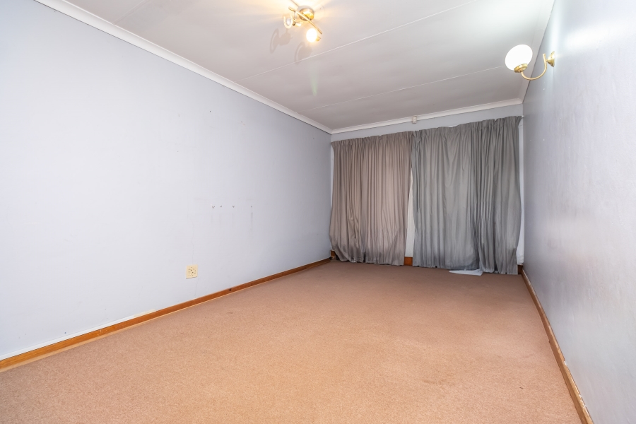 4 Bedroom Property for Sale in Horison Gauteng