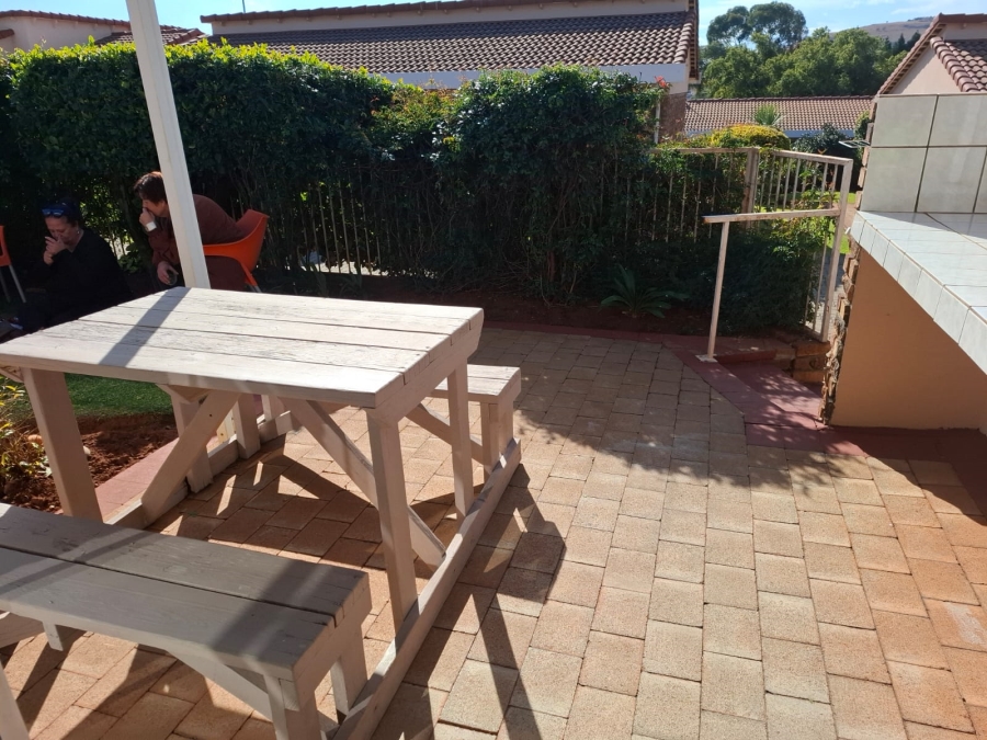 1 Bedroom Property for Sale in Rangeview Gauteng