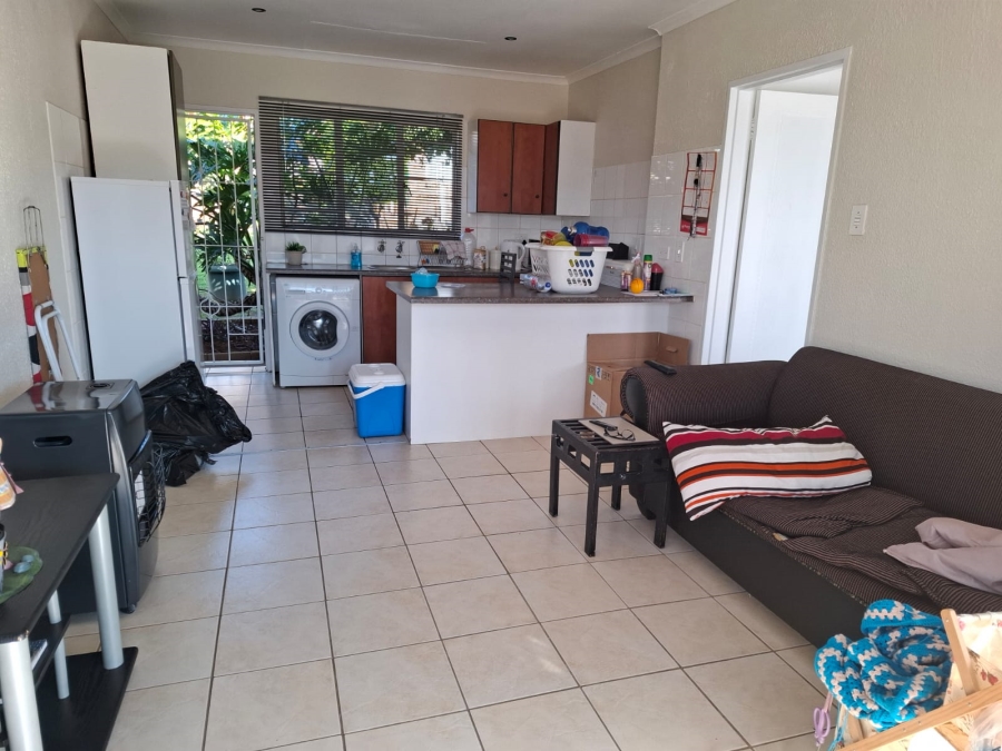 1 Bedroom Property for Sale in Rangeview Gauteng